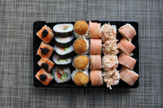 44 pcs sushi combo